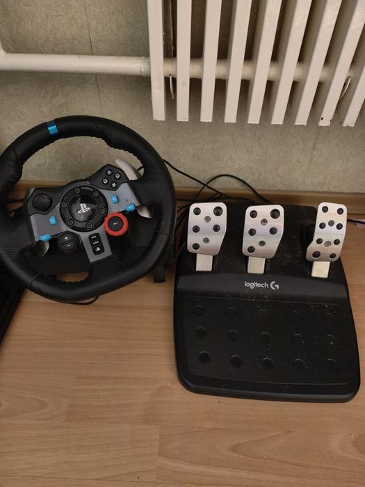 Руль Logitech G29