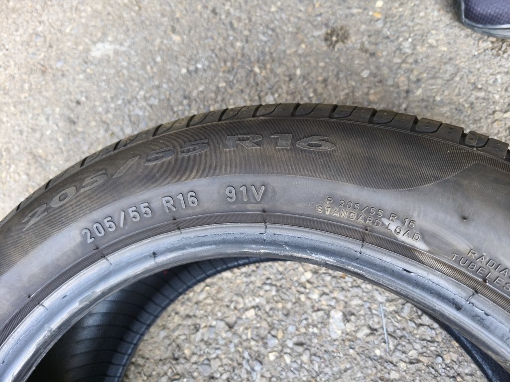 205/55/16" 2бр Pirelli cinturato P7,dot1521,7mm