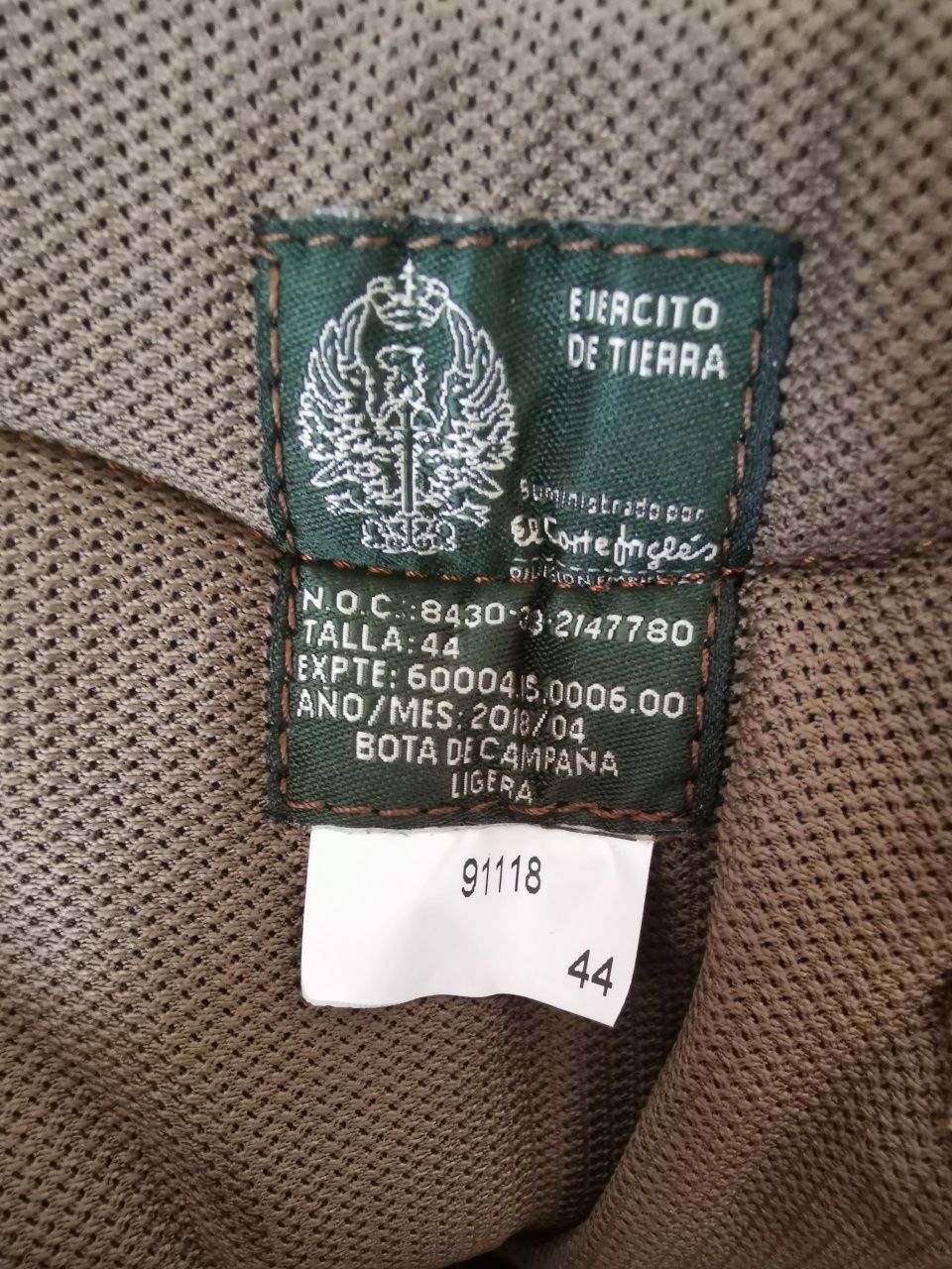 Bocanci/militari/armata/pescuit/vanatoare/drumetie