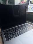 MacBook Pro 13-inch, 2019, Two Thunderbolt 3 ports