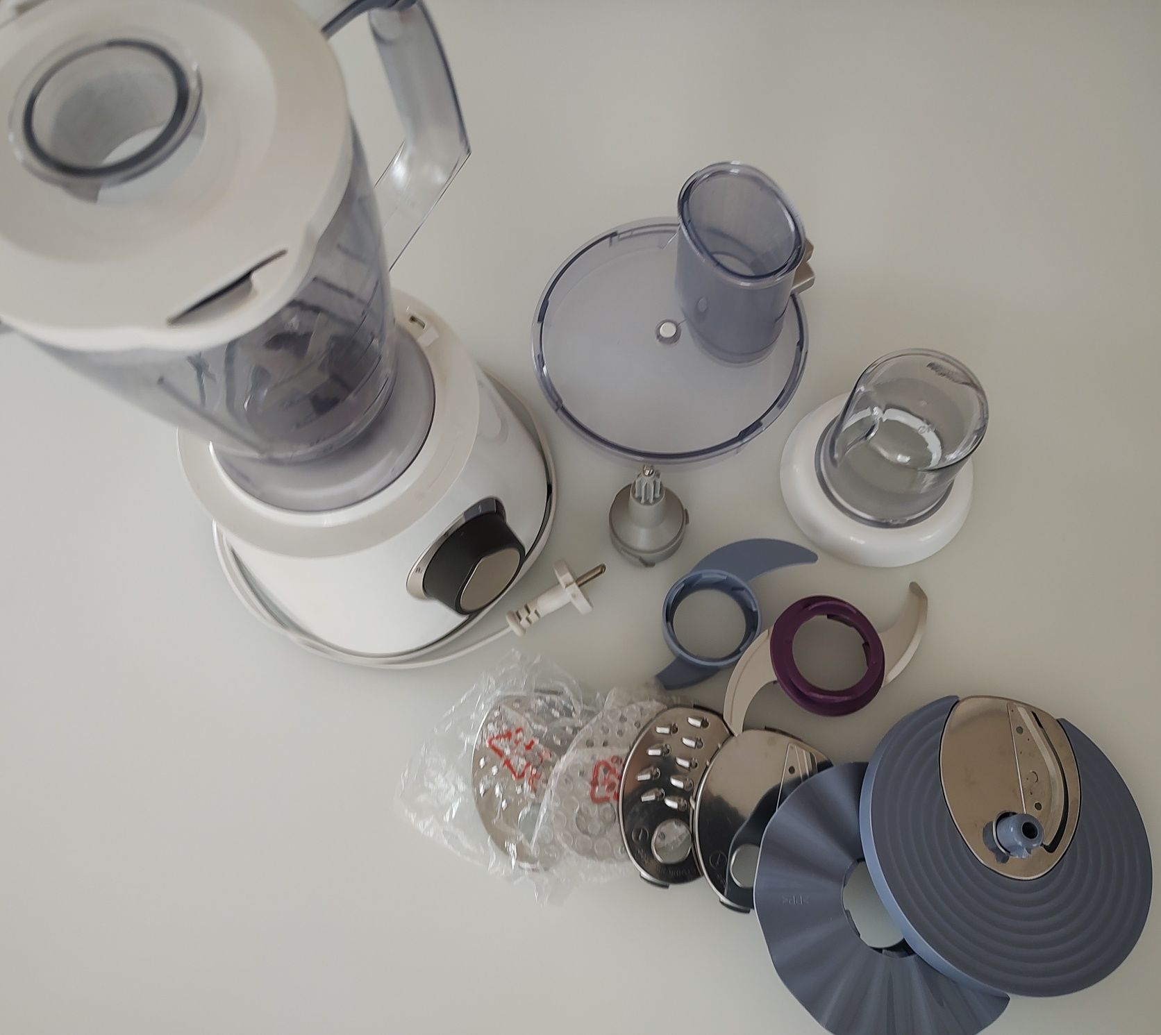 Кухненски робот Philips