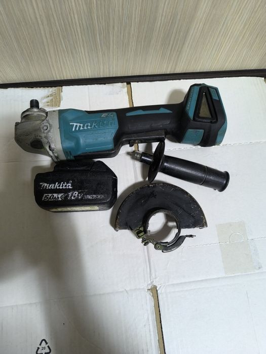 Flex Makita DGA 508(2021)