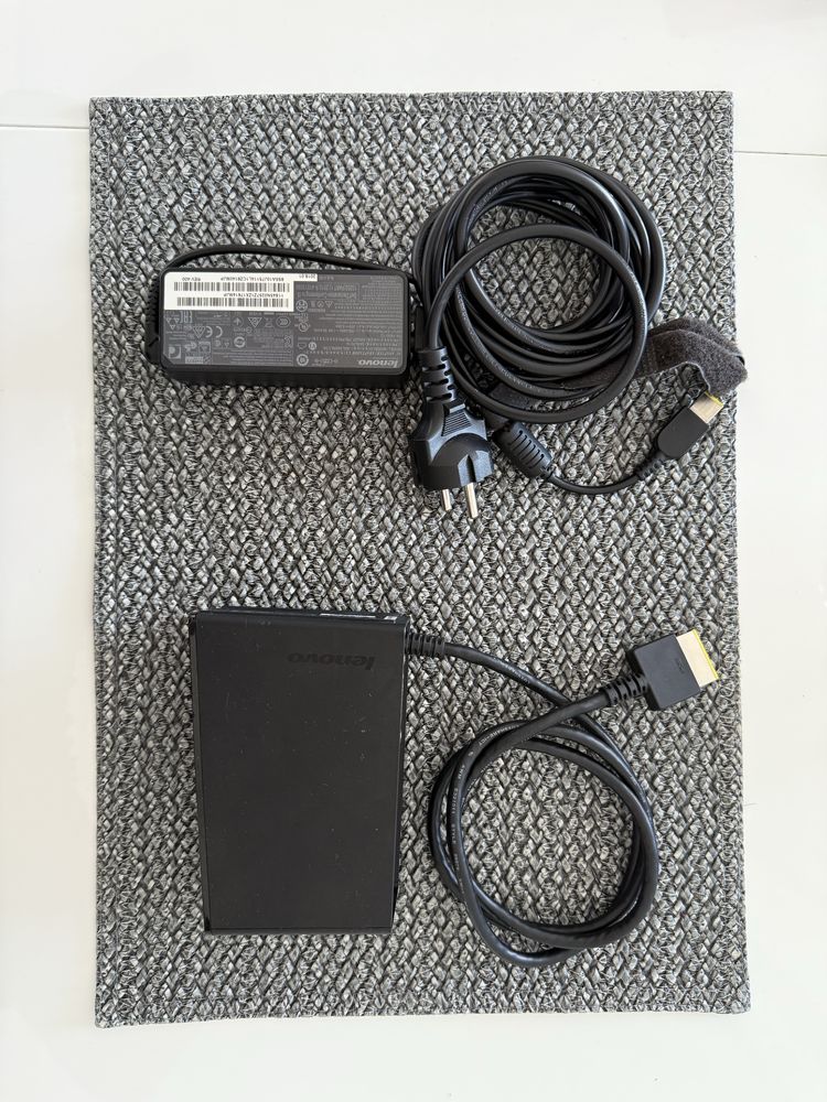 Laptop Lenovo B51-80 i5 6200u 16gb RAM 240 SSD AMD R5 M330 BaterieNoua