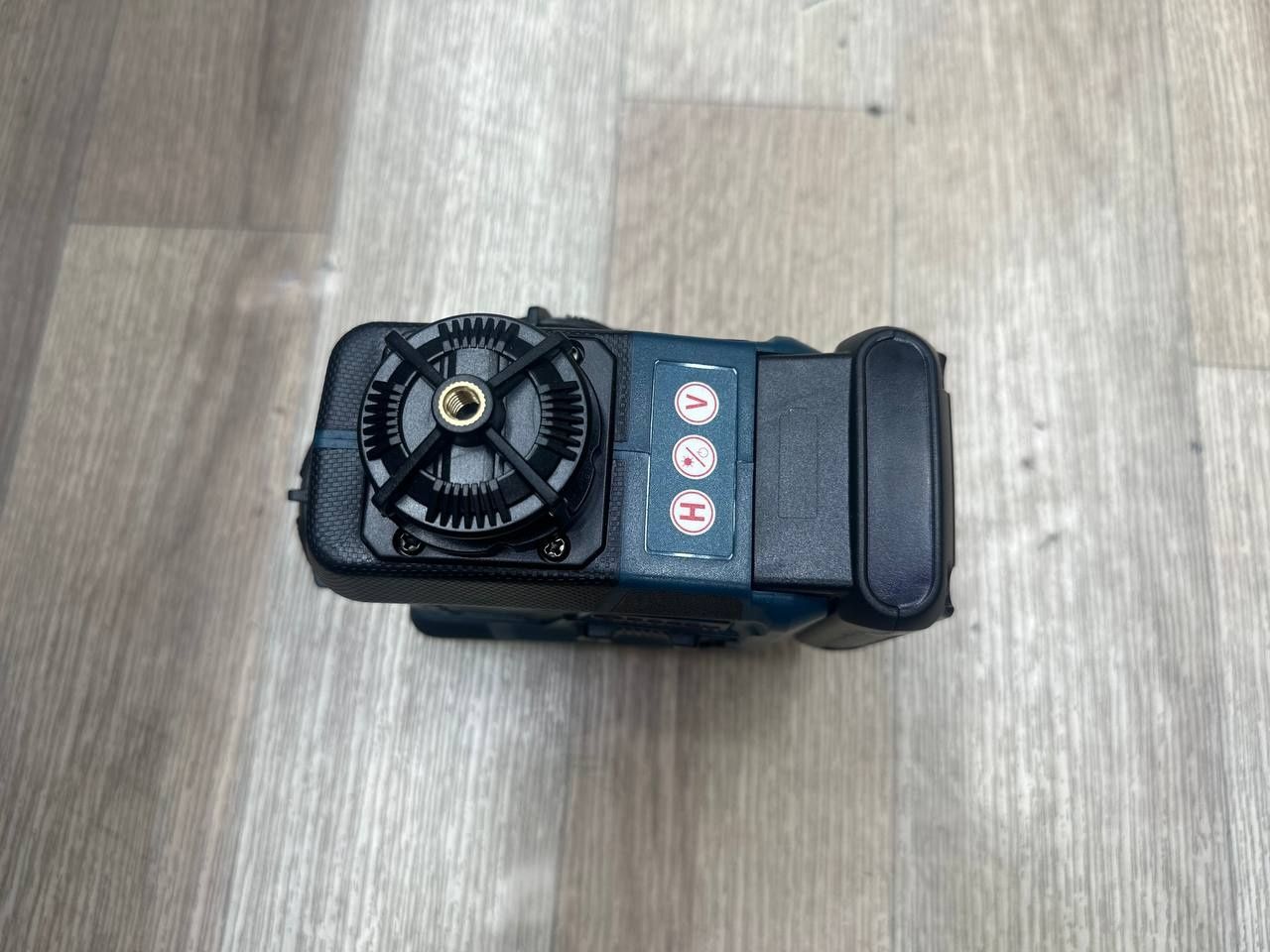 Лазерный уровень DeWalt Makita