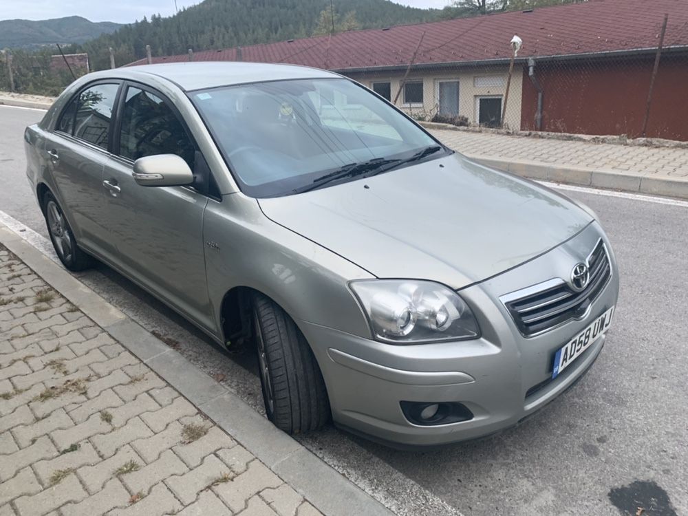 На Части T180Тойота Авенси Toyota Avensis Facelift 2.2 177 D-cat Д-кат