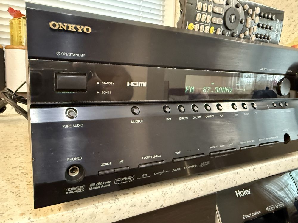 Onkyo TX-SR 606 многоканален ресивър
