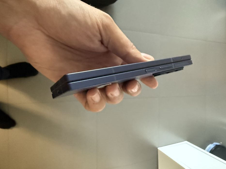 Samsung Galaxy Z Fold 6 256gb blocat AT&T