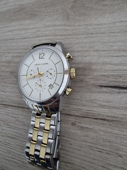 Ceas elegant pentru bărbați, marca Pierre Cardin, aflat în stare impec