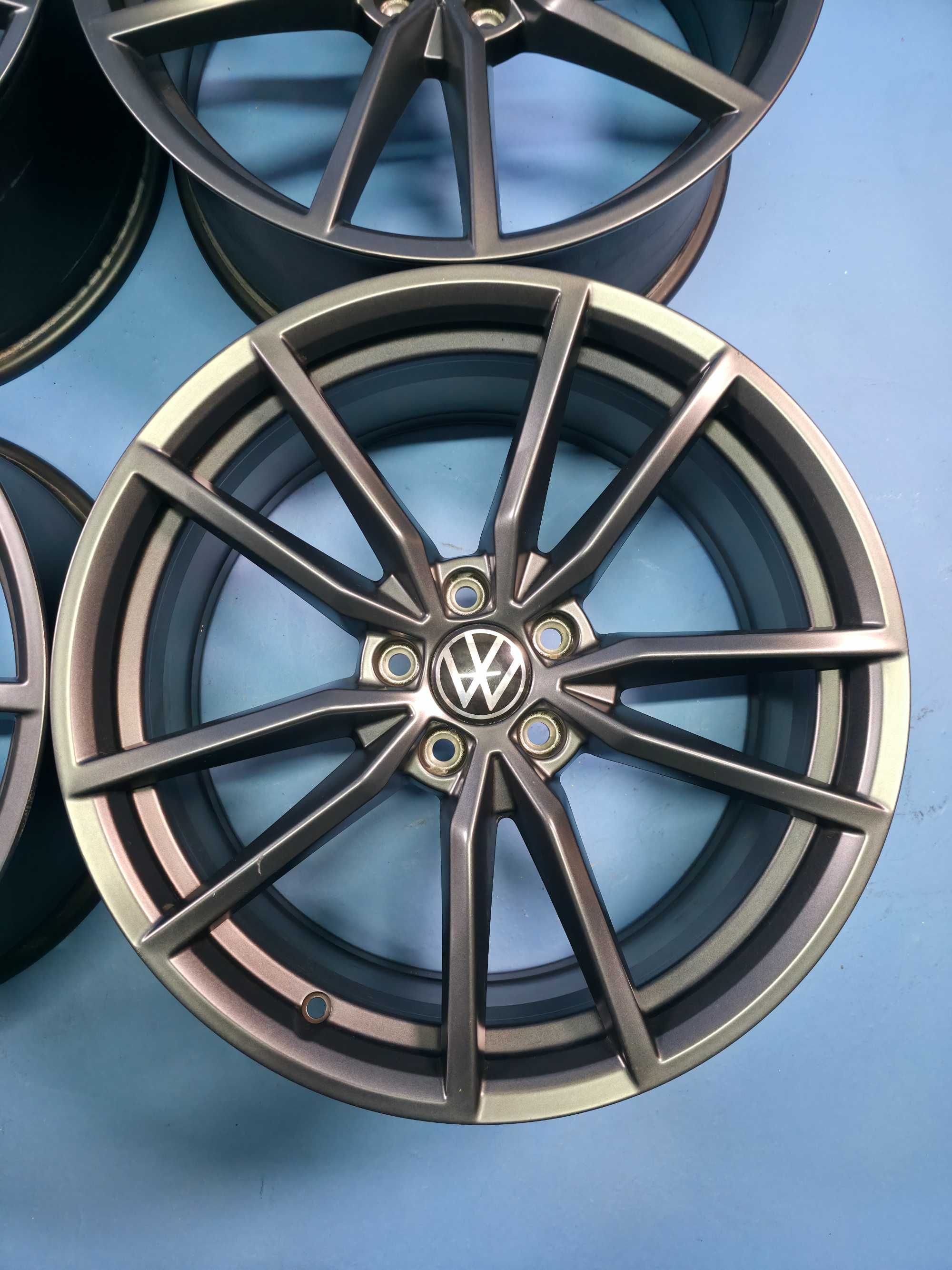 Jante Aliaj 5x112 19'' - OEM VW Passat Touran Arteon Golf R Tiguan ID