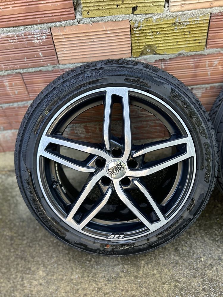 Продавам джанти 17” 5x100 с летни гуми, добро състояние.