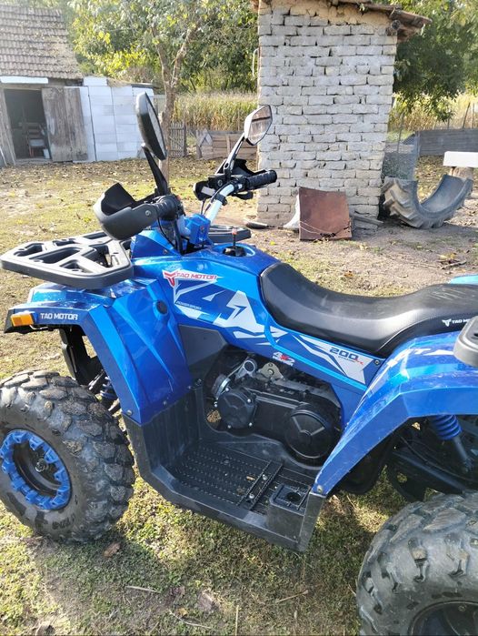 Vând atv 200 cc,