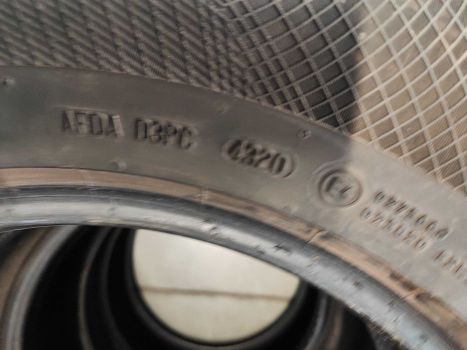 2бр. зимни гуми 215/70/16 Continental