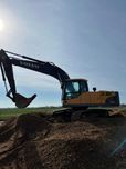 Inchiriere Excavator senile sau roti 22 tone, 16 tone, 8 tone