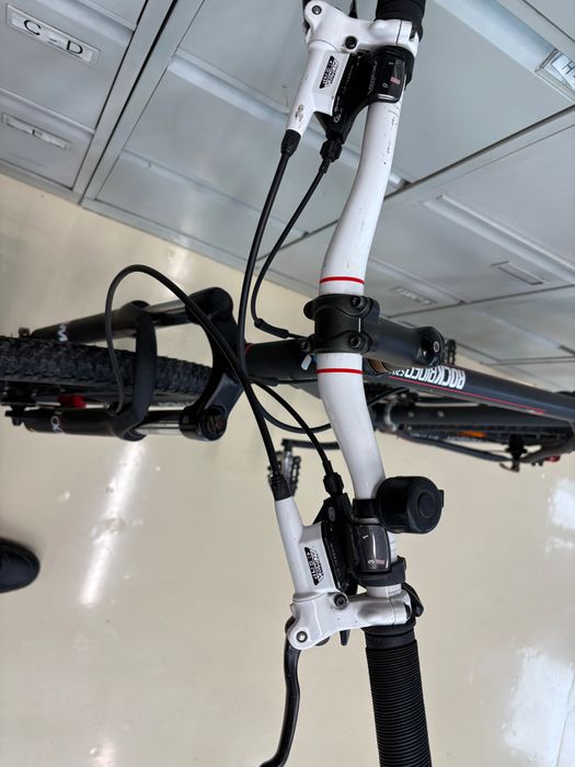 Vând Rockrider 520