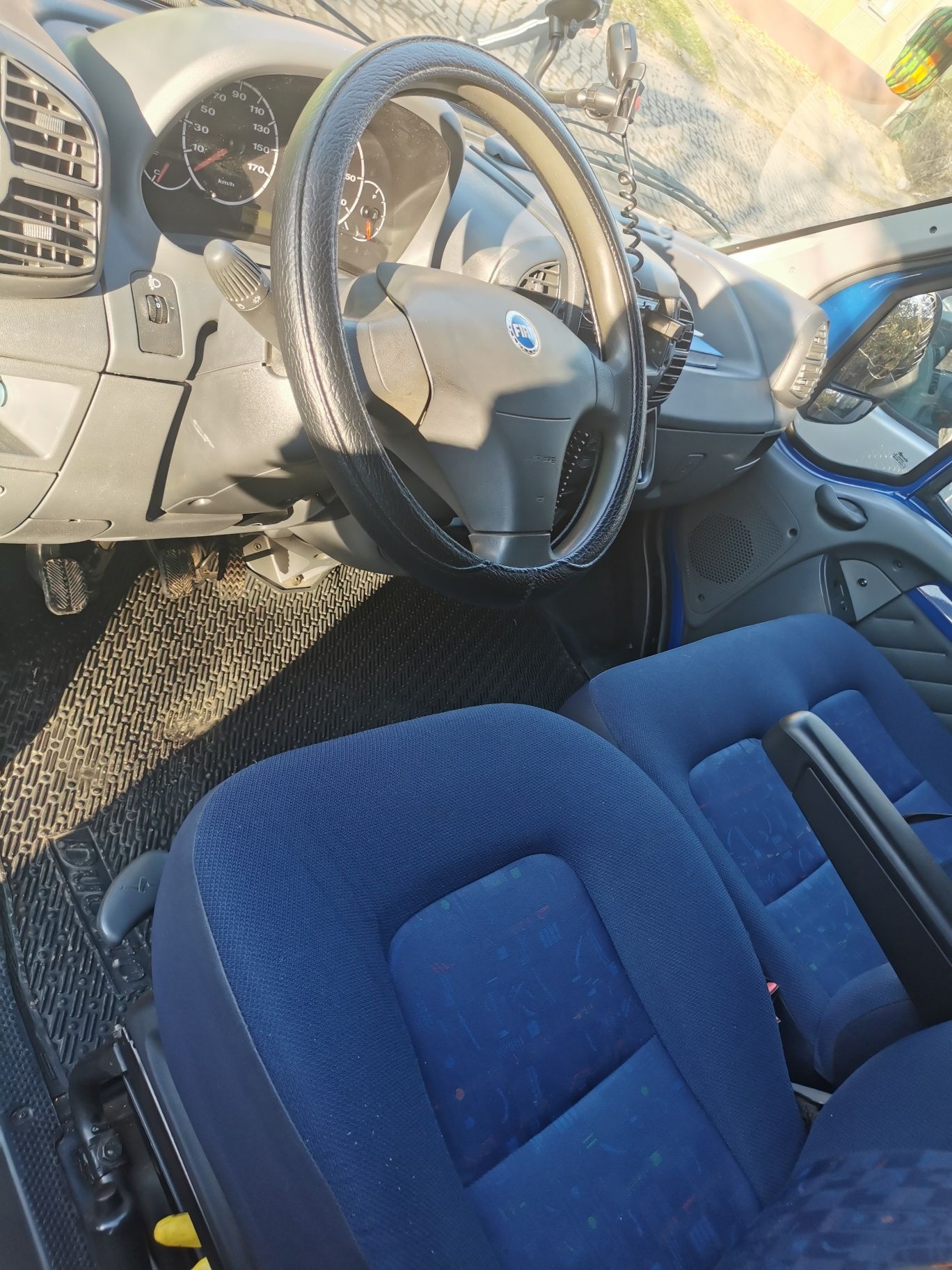 Vând Camioneta sau Schimb Fiat Ducato 2.8