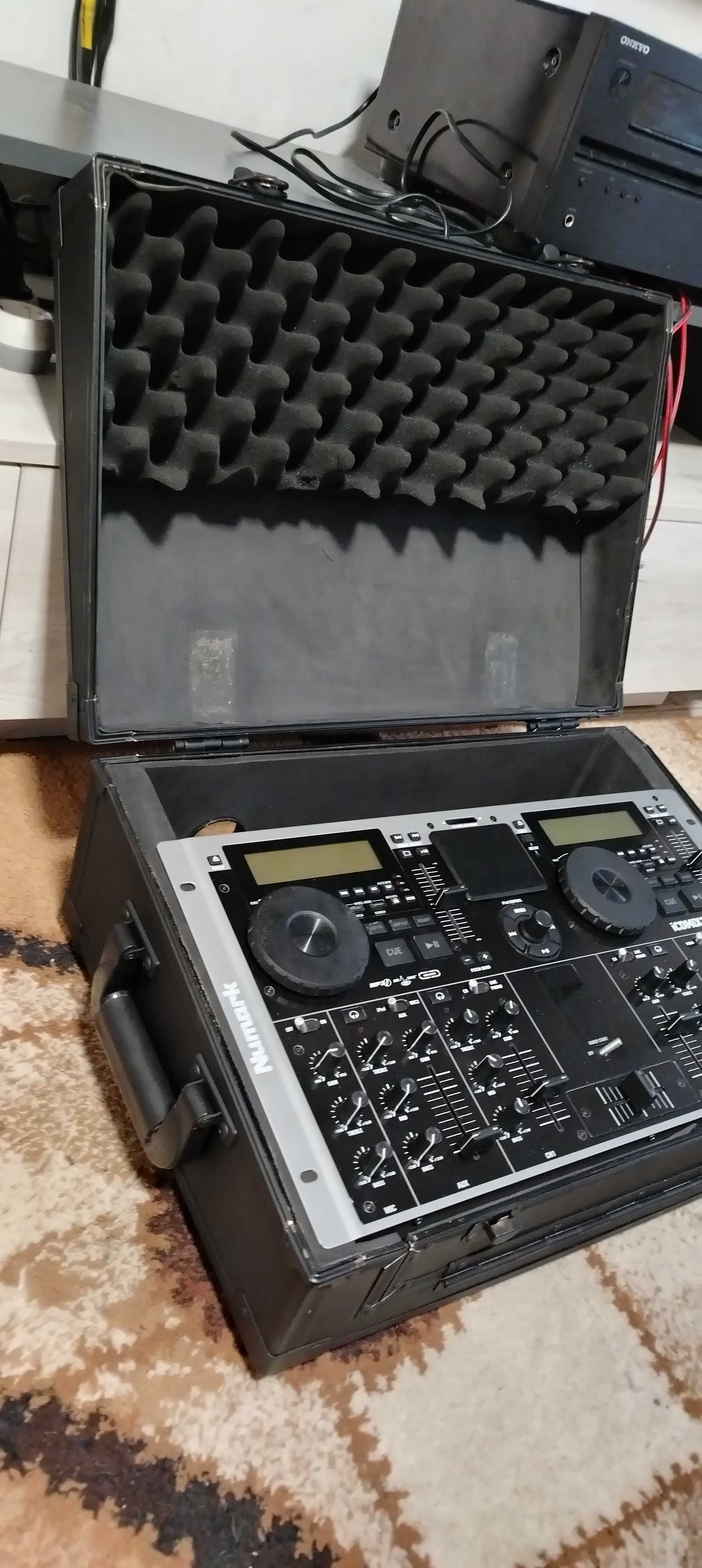 Vând Mixer pasiv DJ consola Numark. Sony Philips, Samsung