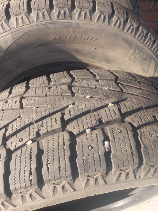 Шипованные шины на 17