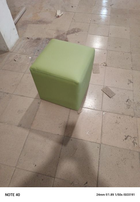 Пуфик удобный и лёгкий