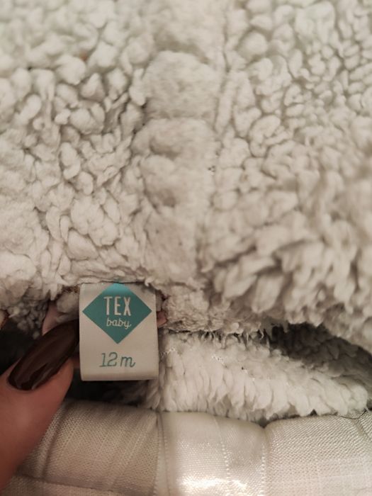 Детски якета,грейки  за момиче размер 86-92 за зима и есен