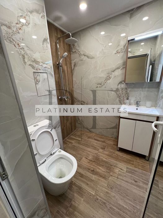 Дава се под наем Двустаен апартамент в София, Оборище - 65 кв.м за 650 € - Снимка #11