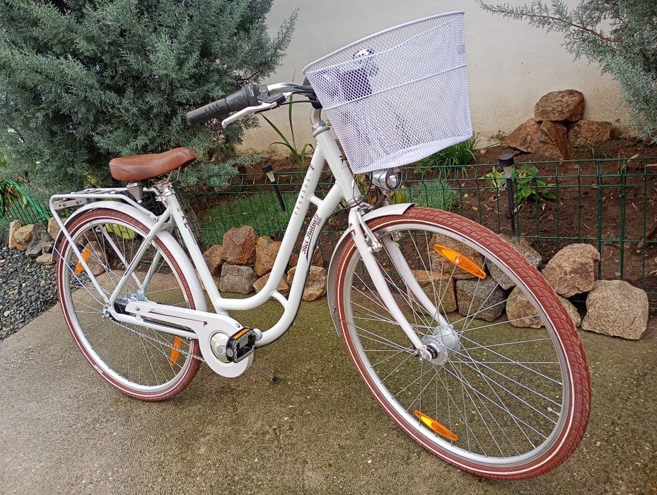 Bicicletă damă PEGASUS,cu 7 vit Nexus,frâna picior,stare f bună !