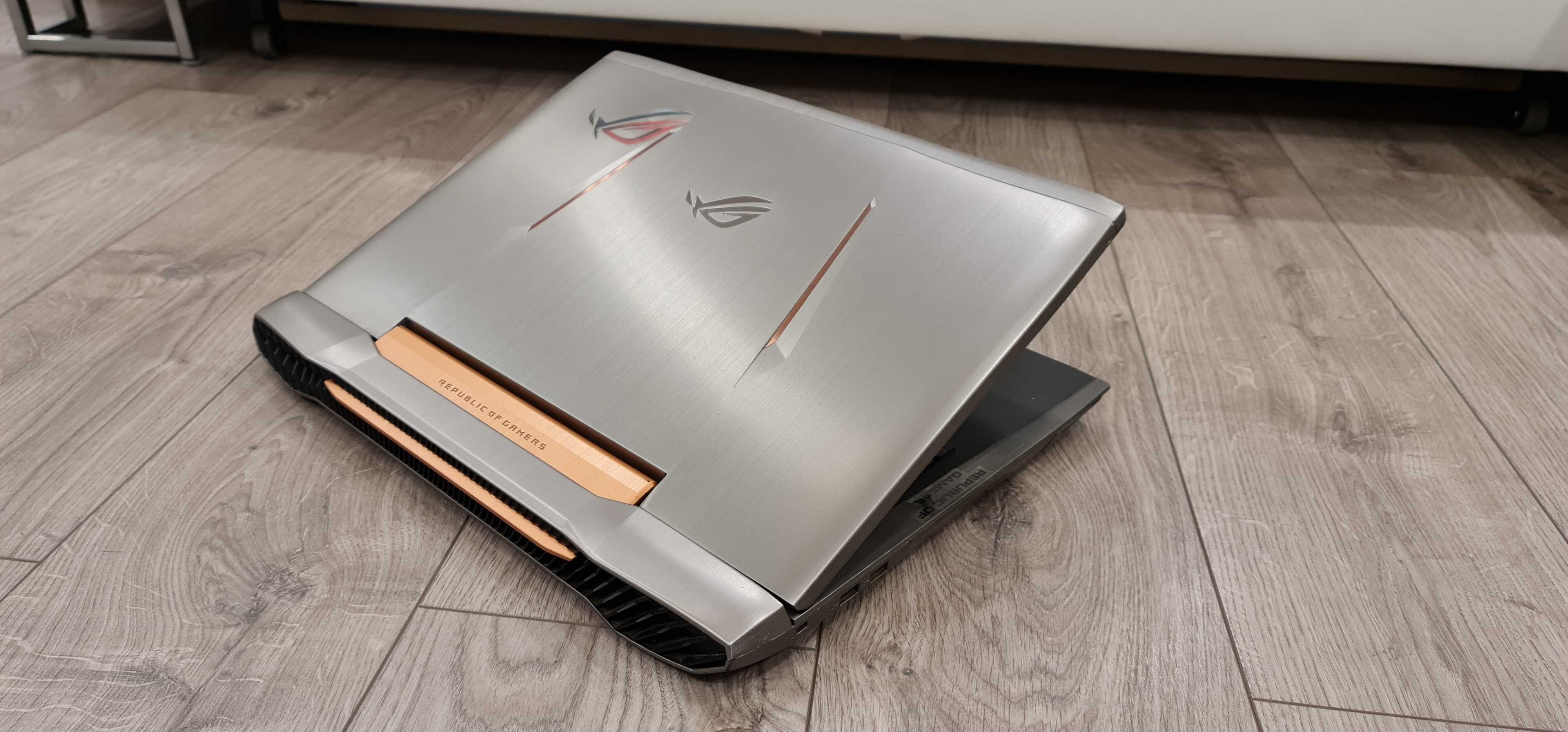 Laptop gaming Asus rog strix, intel core i7, video 6 gb , 17,3 inch
