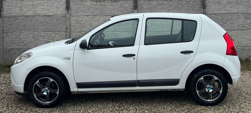 Dacia Sandero 1.2 16V Live II, GPL/WEBASTO  Finantare Avans 0%