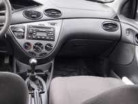 Vând Ford focus 2003