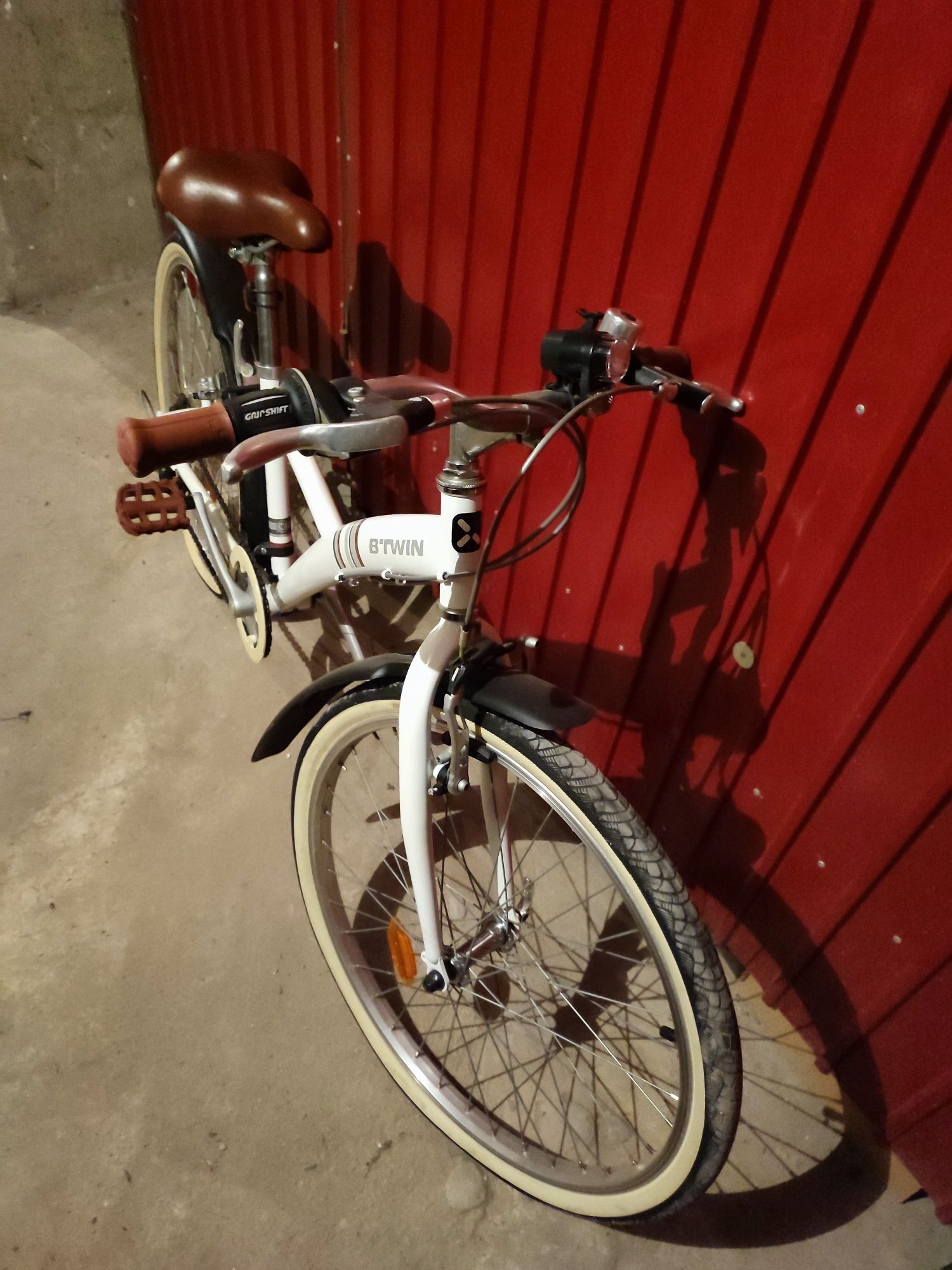 VAND Bicicleta Btwin 24 inch