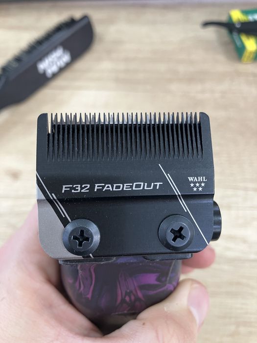 Masina profesionala de tuns Wahl Vapor Limited Edition