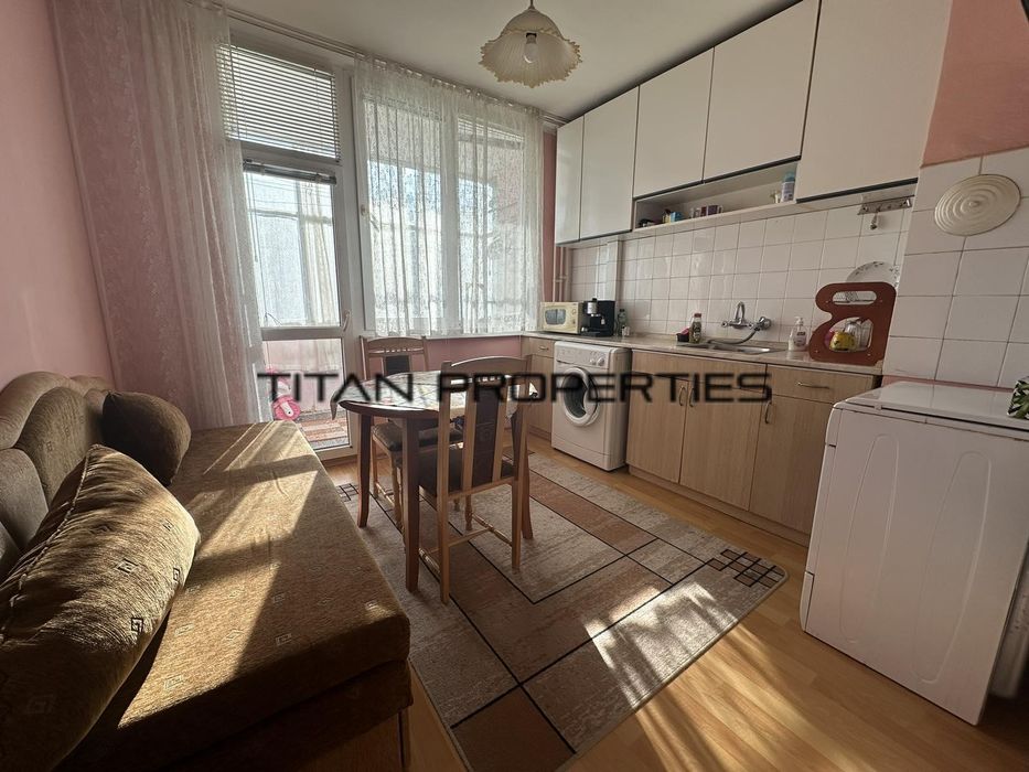 Продава се Едностаен апартамент в Бургас, Славейков - 43 кв.м за 1814 €/кв.м - Снимка #4