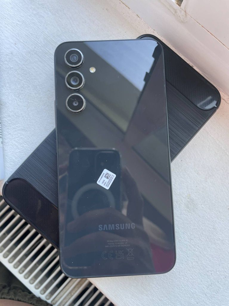Vând Samsung a 54 5G sau schimb