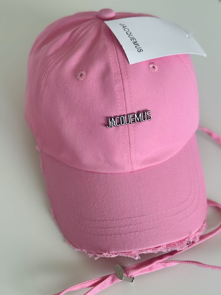Шапка с козирка jacquemus*