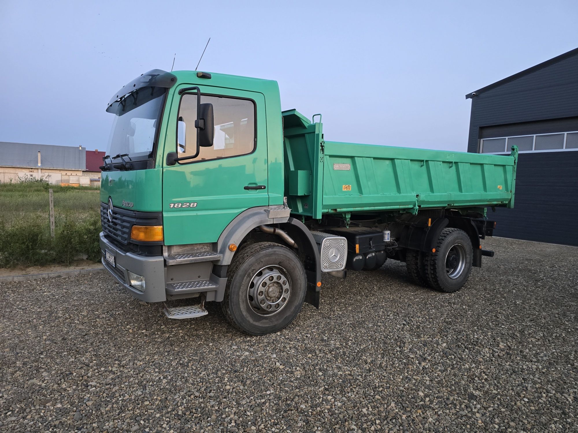 Mercedez Atego 1828