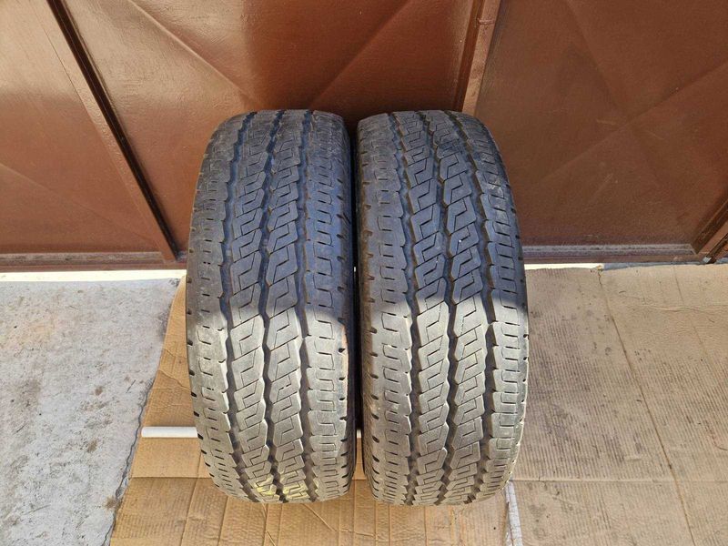 2 Continental R16C 225/65
летни бусови гуми
DOT3819