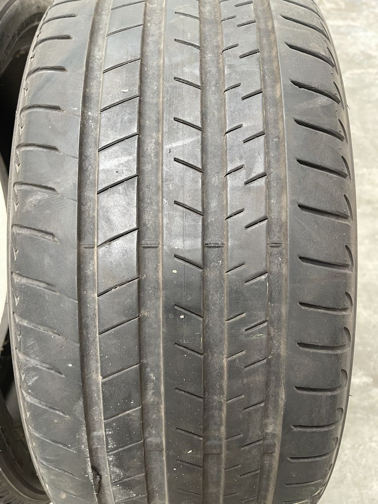 245/40/21 Bridgestone Alenza RFT