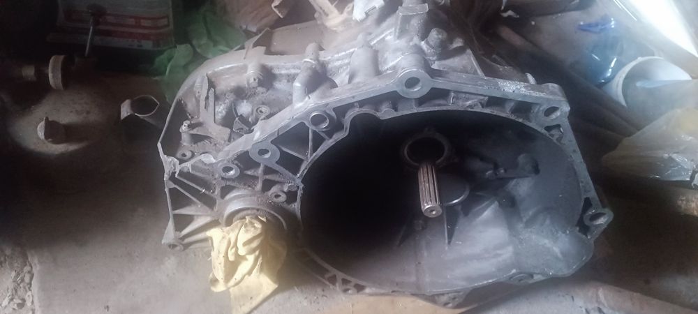 Продам механику f23 на опель