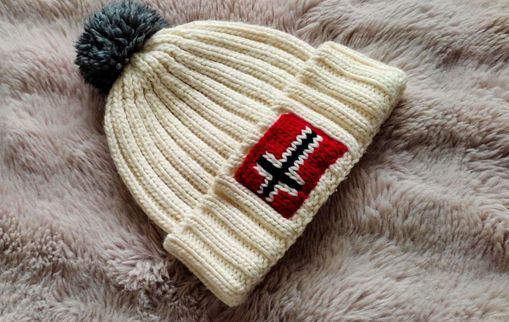 Caciula UNiSEX din colectia Napapijri unisex