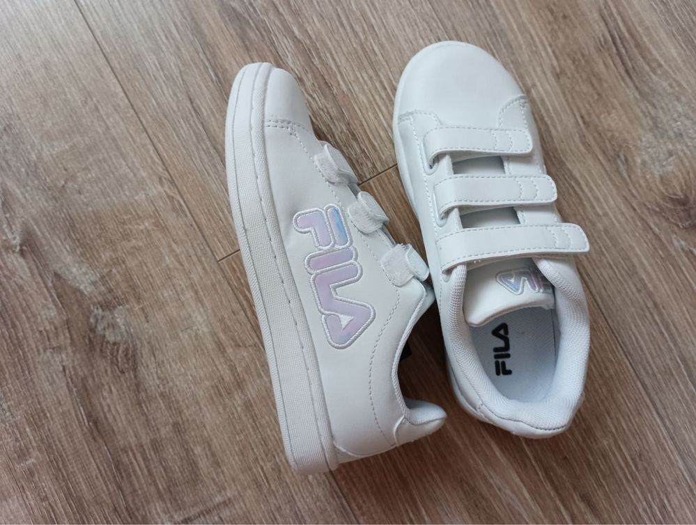 Детски нови маратонки FILA