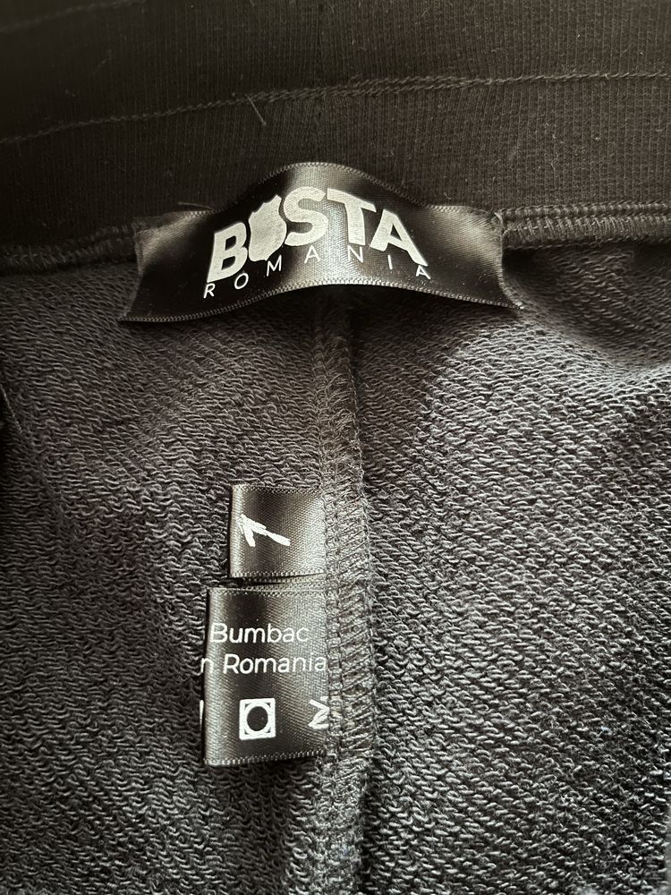 Pantaloni Scurti "Busta Romania" 100% bumbac marime L-XL (noi)