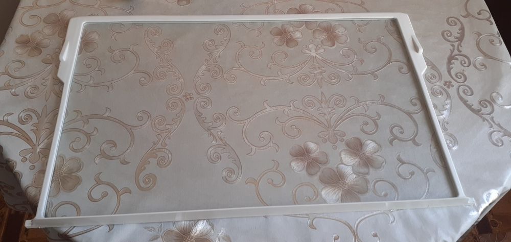 Полки на холодильник ,Атлант,Индезит