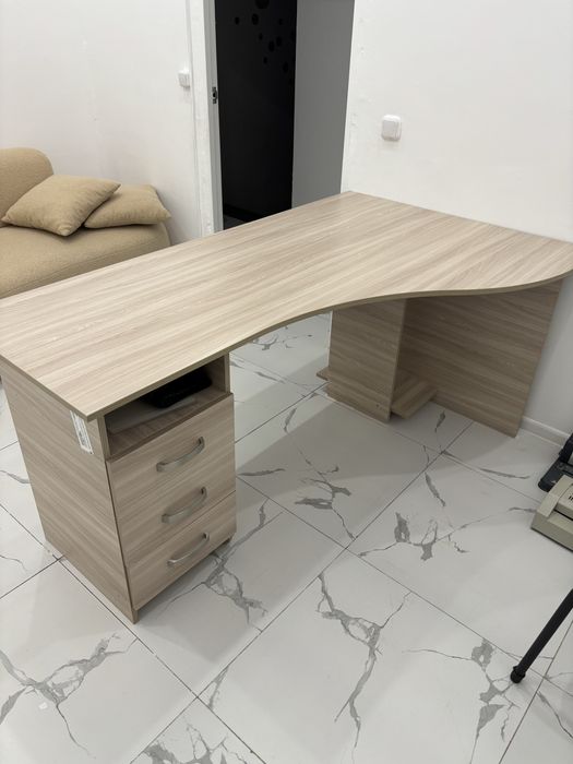 Продам рабочий стол