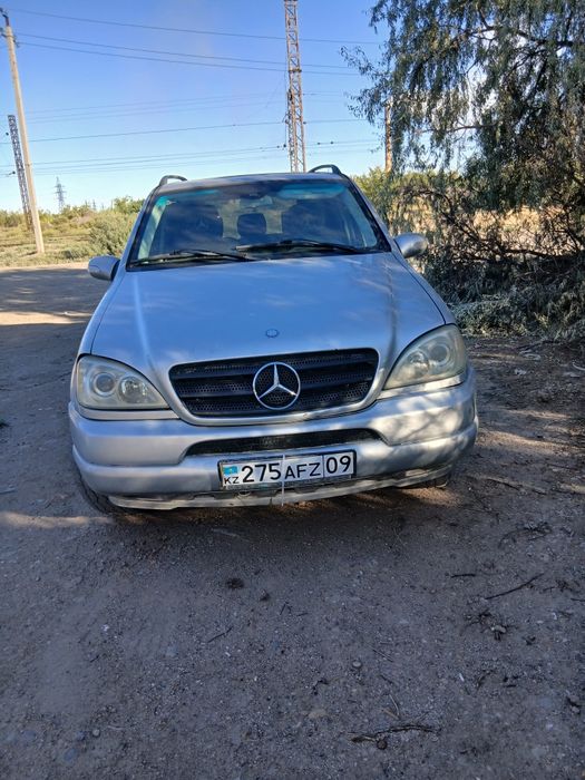 Продам машину Mercedes ML 3,2