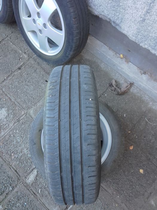 Летни гуми с джанти