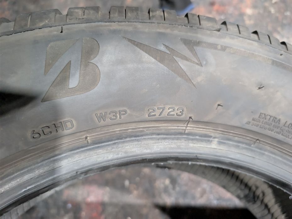 225/60R18 Bridgestone 2023 iarna stare foarte buna