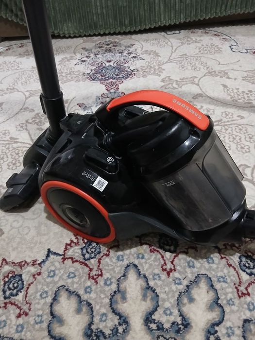 Пылесос самсунг в хорошем состоянии