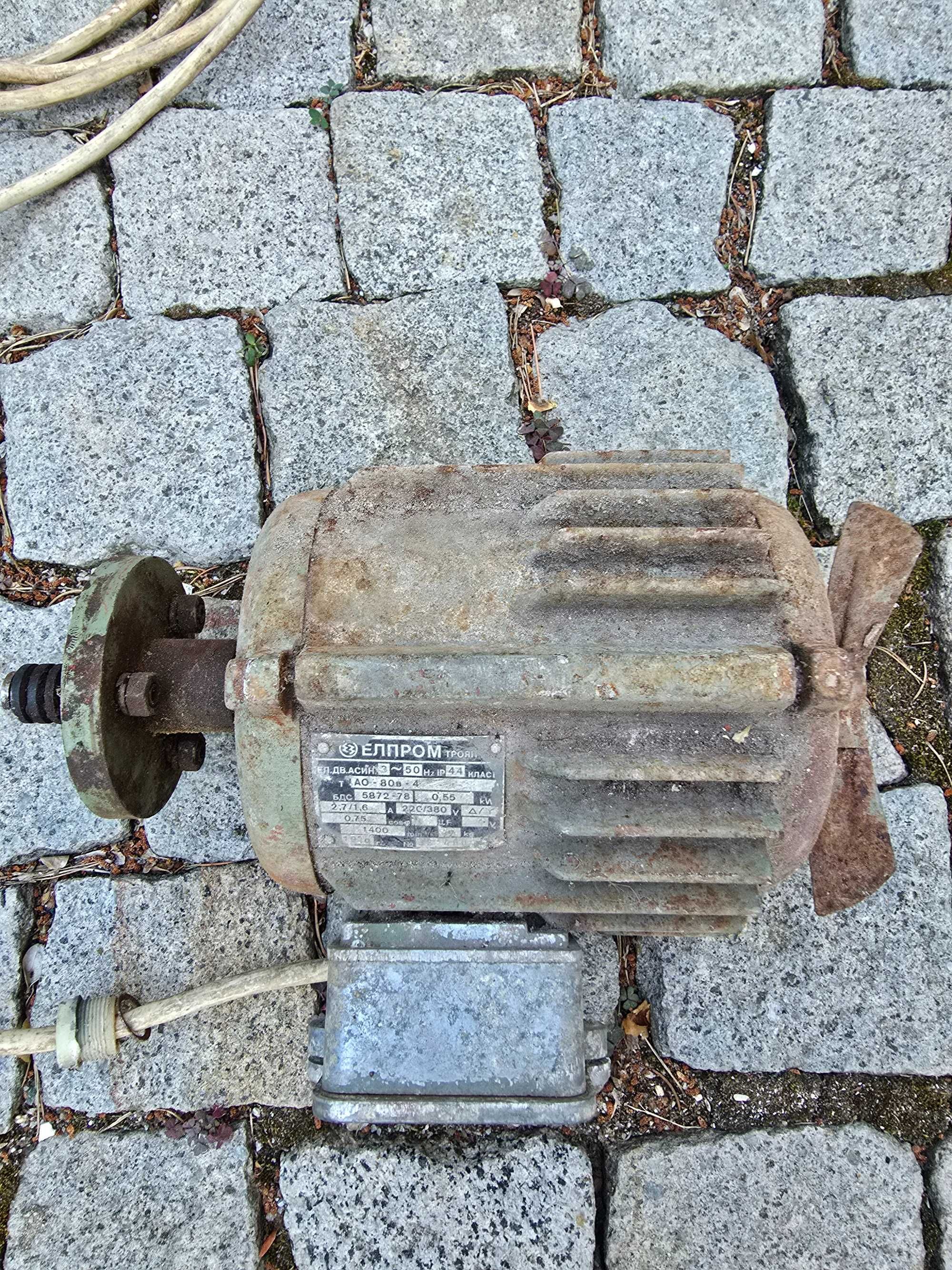 Електромотор / Електродвигател 0,55 kW 220/380v