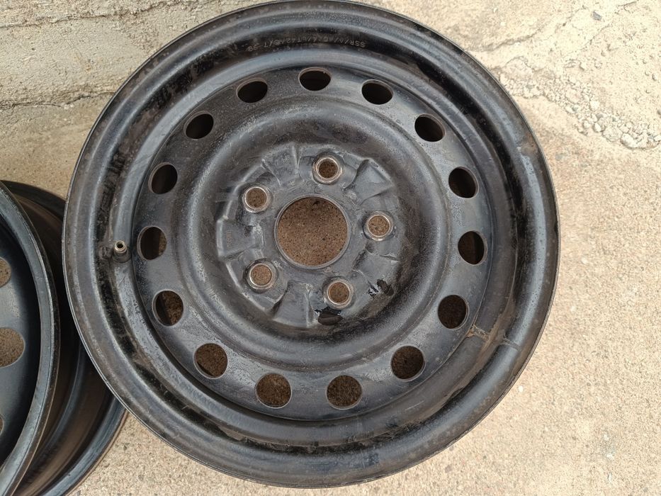 Продам железный диск 14 на Mazda 626 Разболтовка 5x114.3