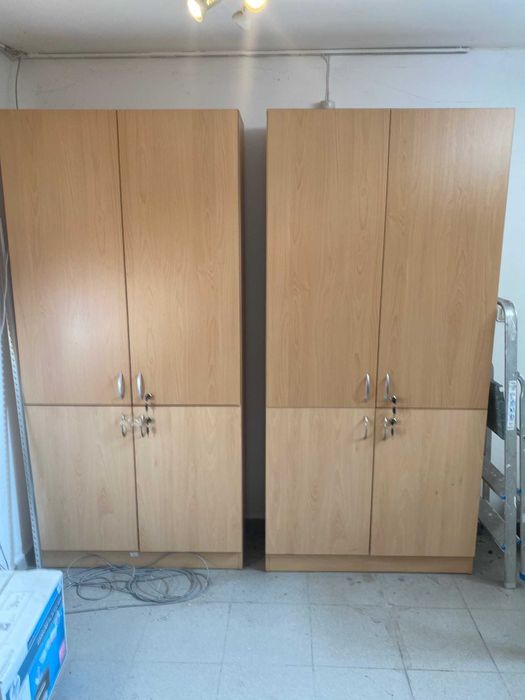 употребявани, запазени офис мебели