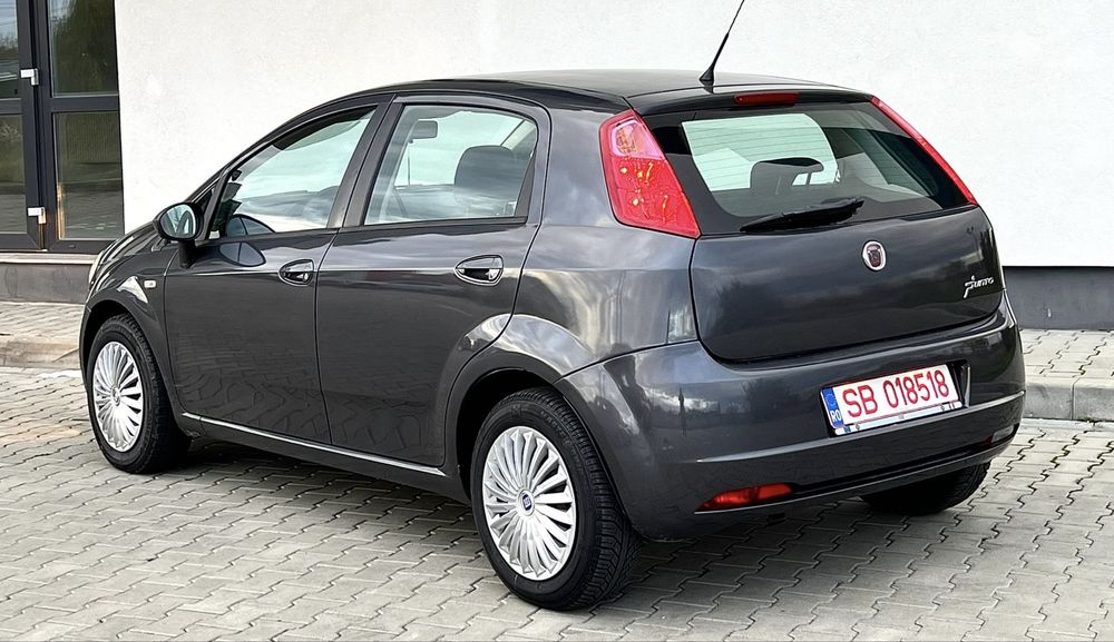 Vand Fiat Punto Grande